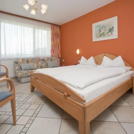 Szálloda Ambassador 3*