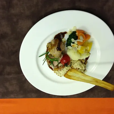 Ambassador Szálloda